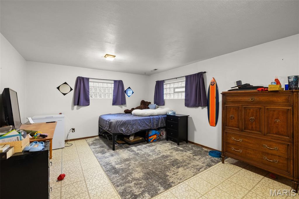 Reav-Tel Manor - Residential