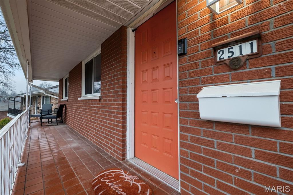 Reav-Tel Manor - Residential