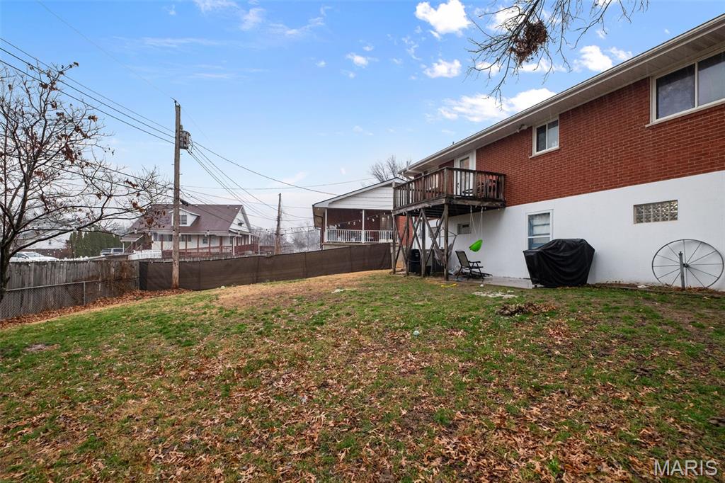 Reav-Tel Manor - Residential