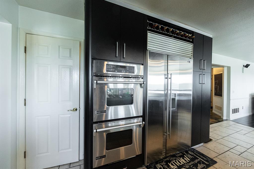 Emerald Hills - Residential