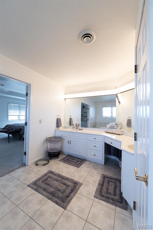 Emerald Hills - Residential