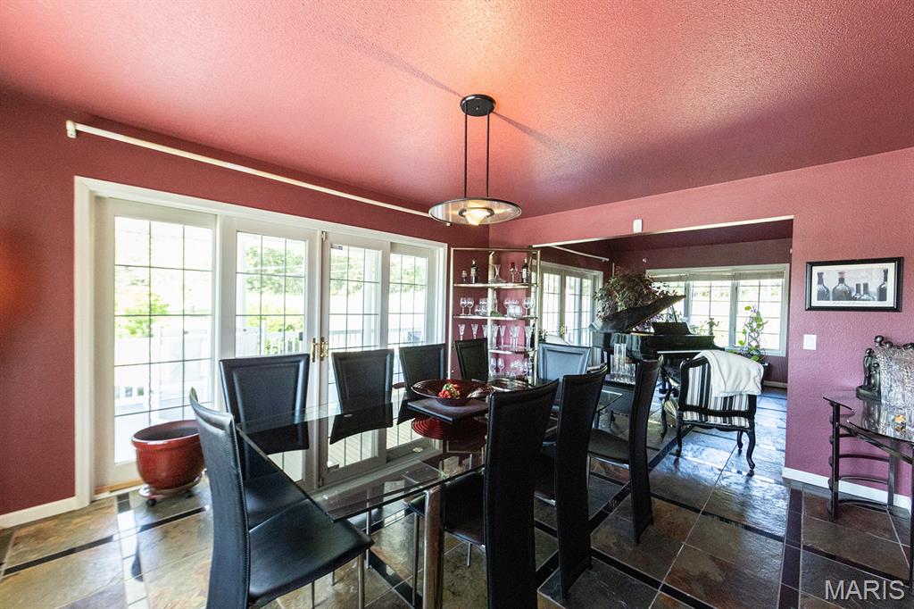 Emerald Hills - Residential