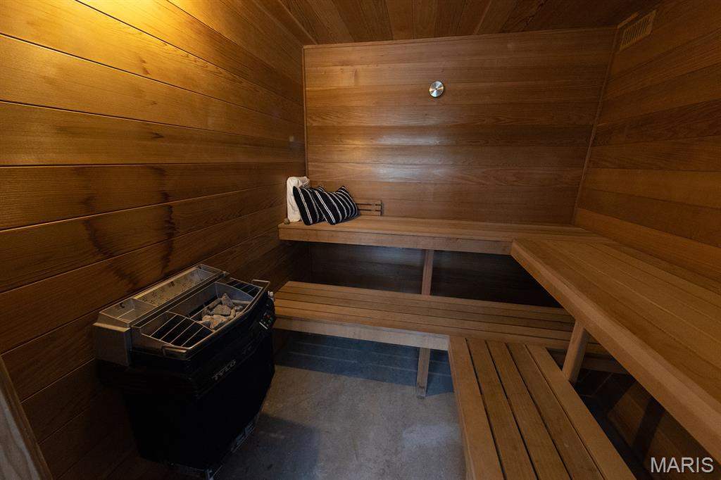 Emerald Hills - Residential