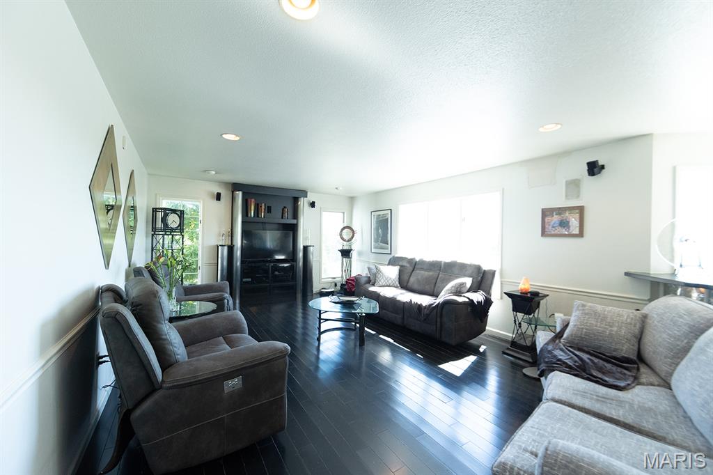 Emerald Hills - Residential