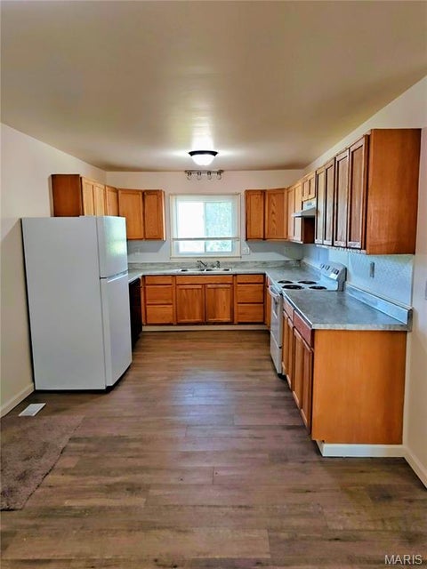 Tiny photo for 240 Lakeview Drive, Elsberry, MO 63343 (MLS # 26026600)