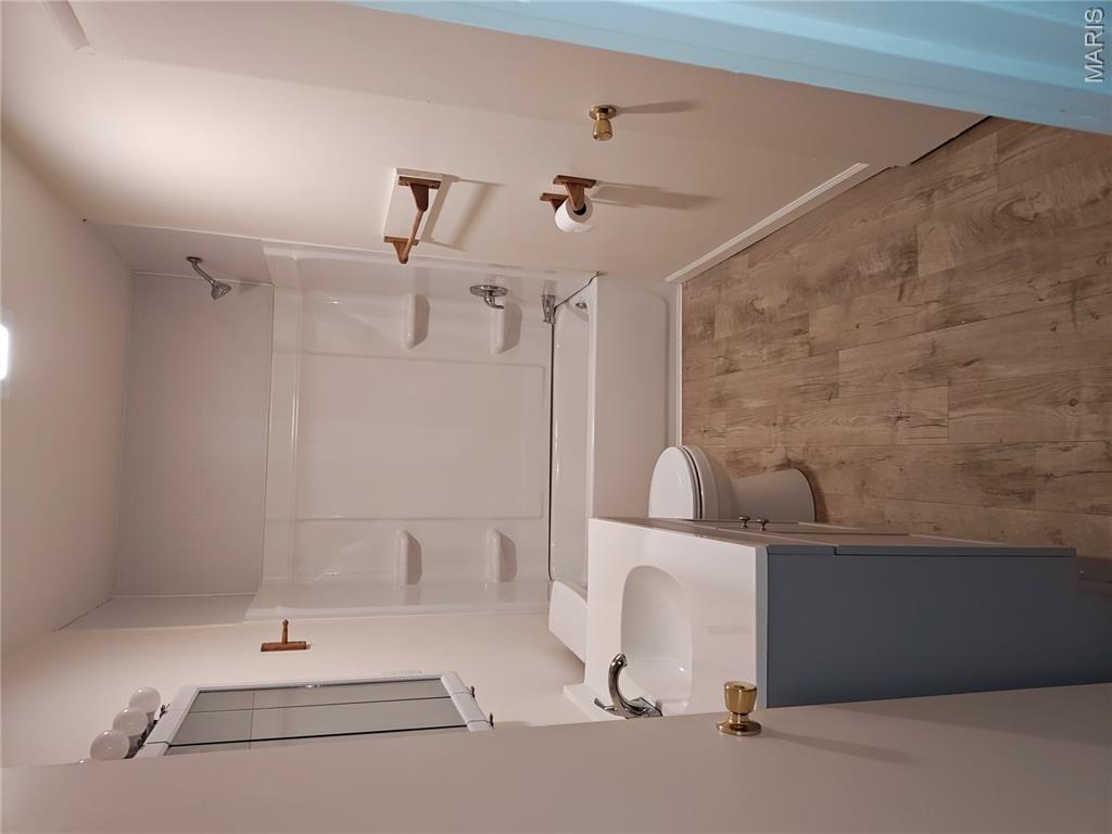 Lakeview 02 - Residential