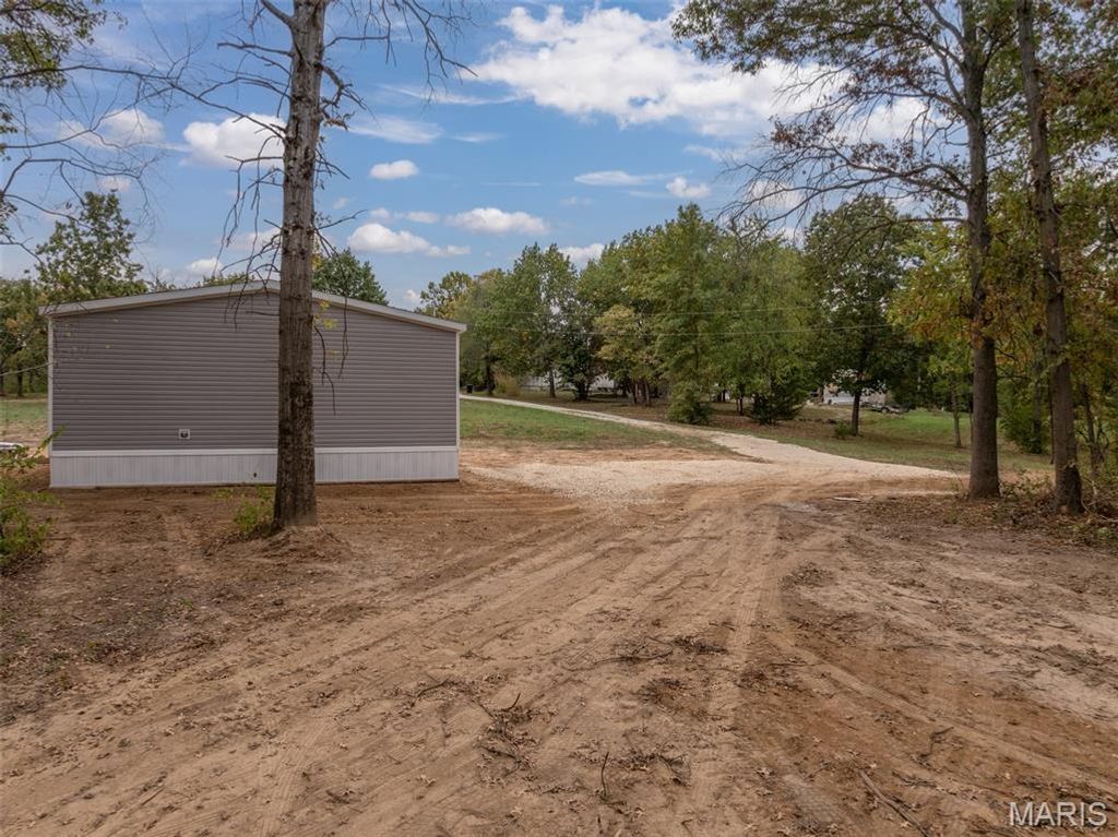 Photo of 197 Bluffview Estate, Foley, MO 63347 (MLS # 25070860)
