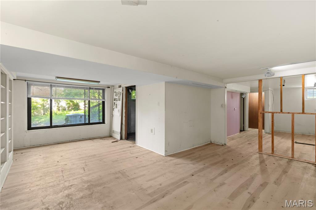 Twin Lake - Residential