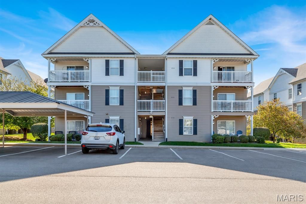 Photo of 8302 Spring Creek Lane, OFallon, MO 63368 (MLS # 25073450)