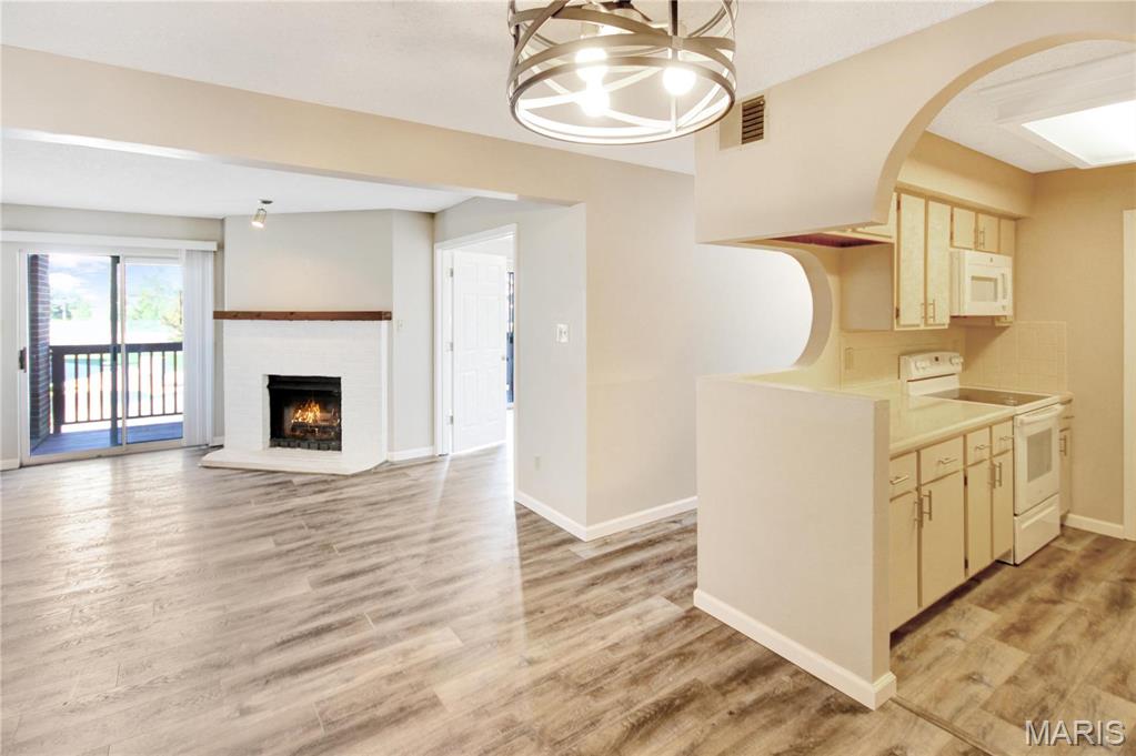 Meadow Ridge Condos Ph1 Stg2 - Residential Lease