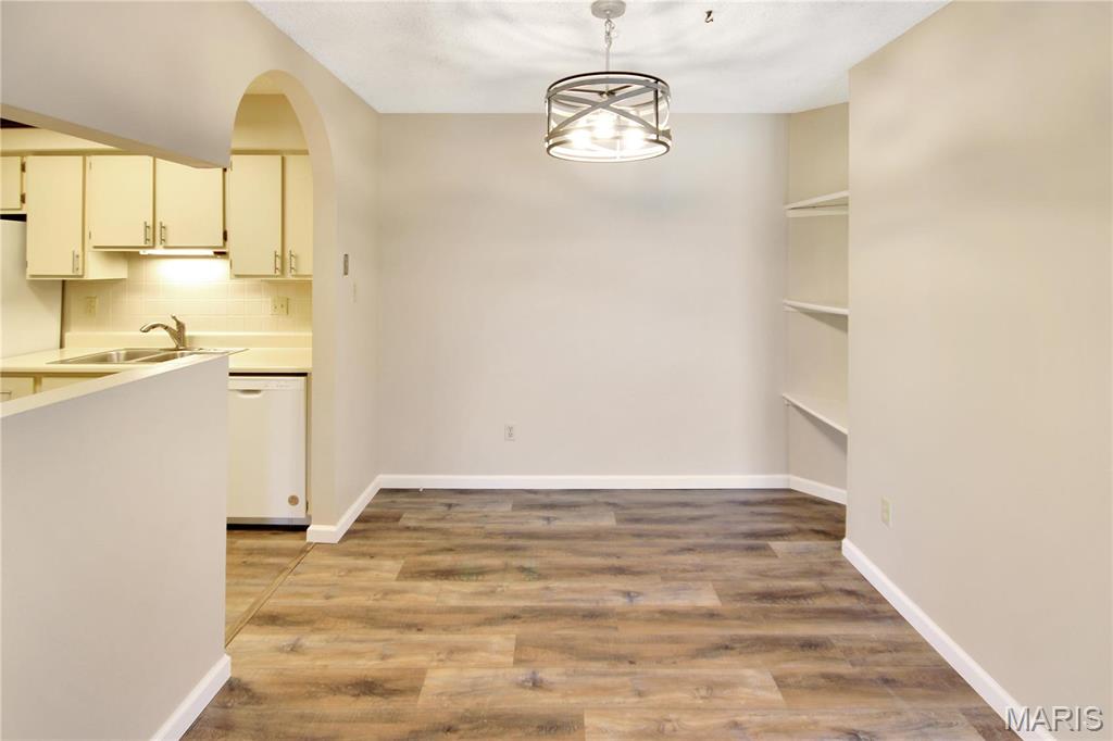 Meadow Ridge Condos Ph1 Stg2 - Residential Lease