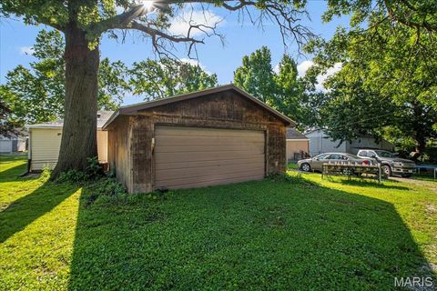 Tiny photo for 127 Welch Drive, Elsberry, MO 63343 (MLS # 25042603)