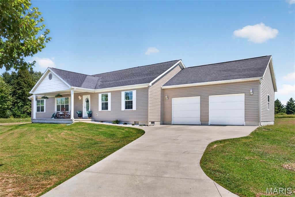 3 Algonquin Lane