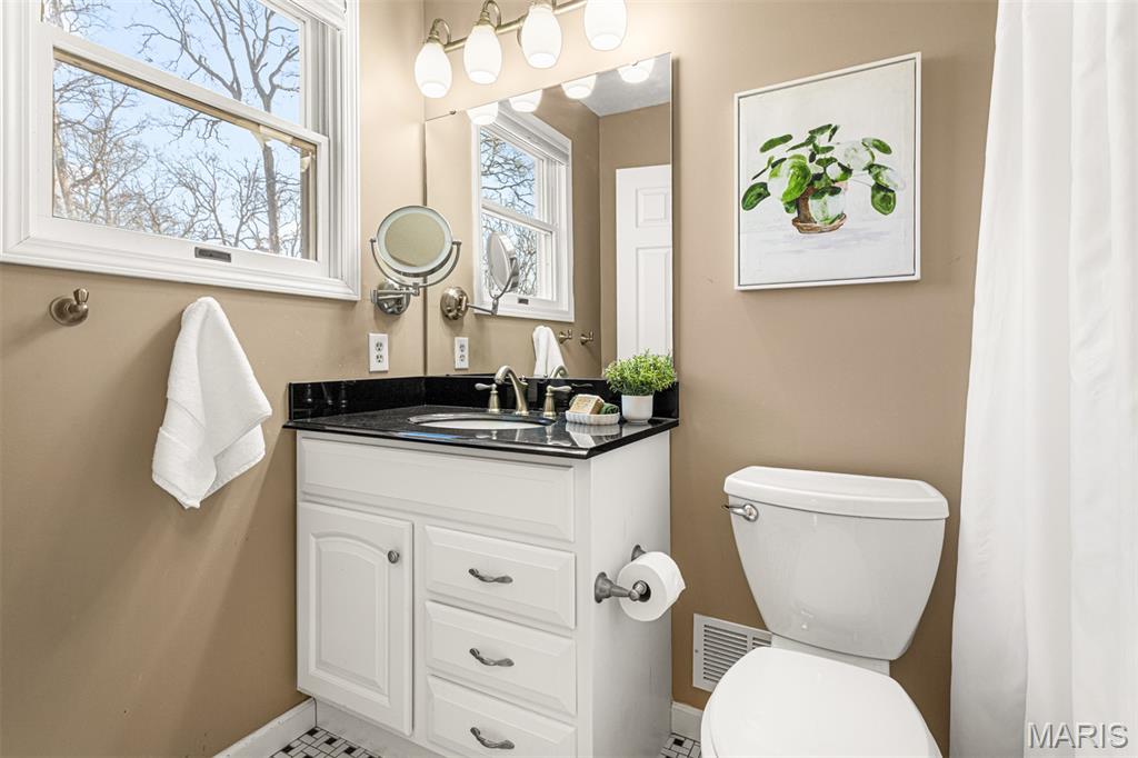 Brentwood Forest Condo Ph Two - Residential