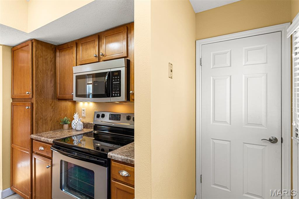 Brentwood Forest Condo Ph Two - Residential