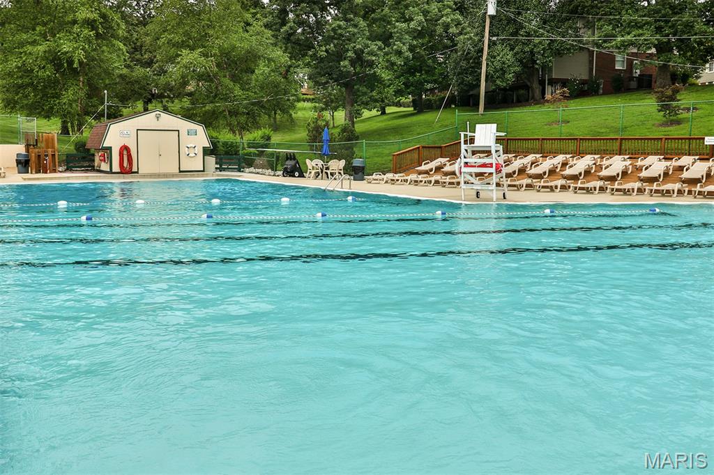 Brentwood Forest Condo Ph Two - Residential