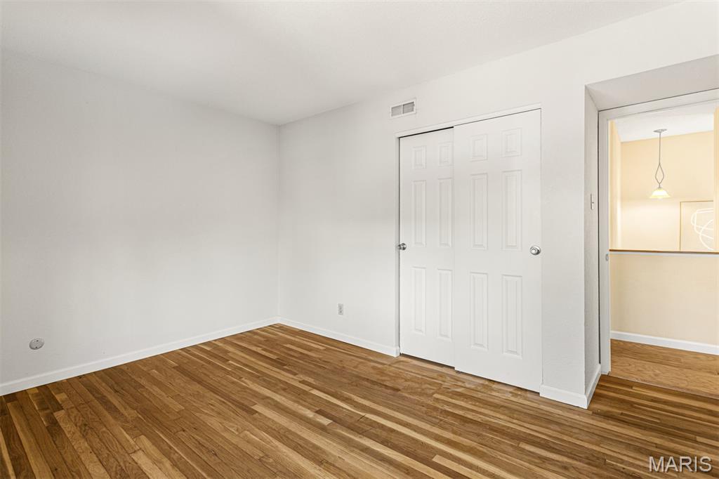 Brentwood Forest Condo Ph Two - Residential