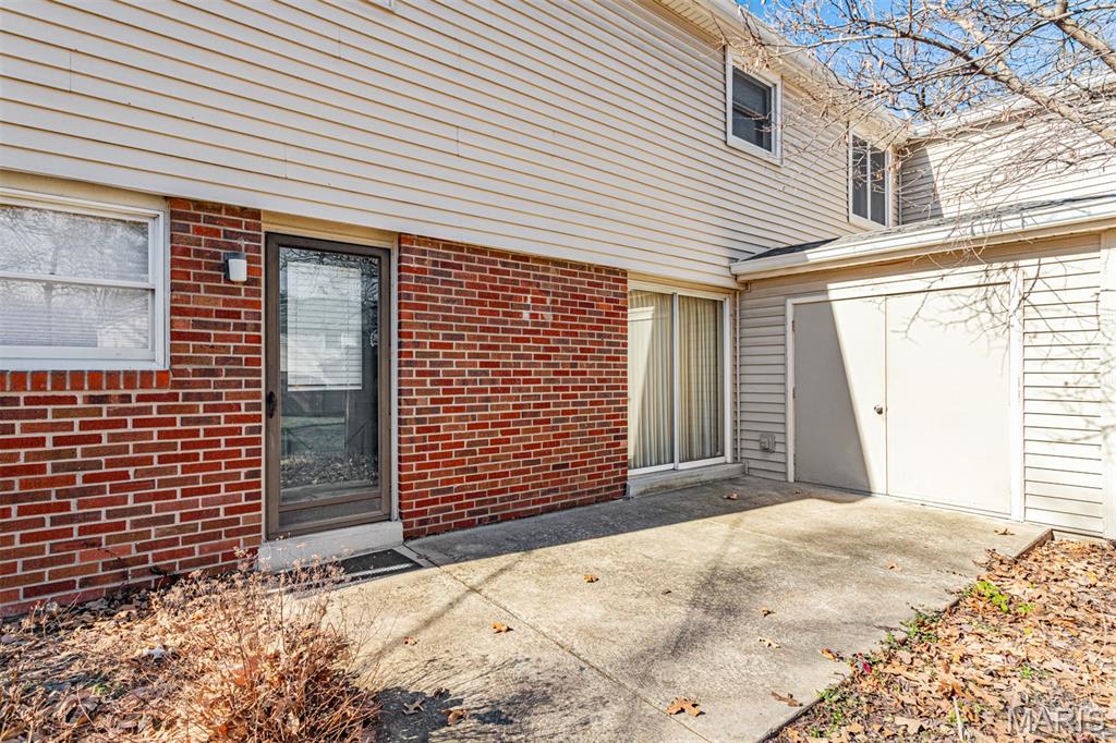 Brentwood Forest Condo Ph Two - Residential