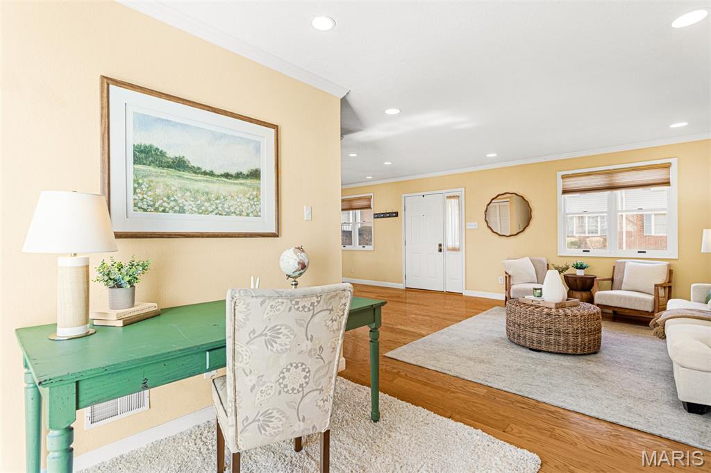 Brentwood Forest Condo Ph Two - Residential