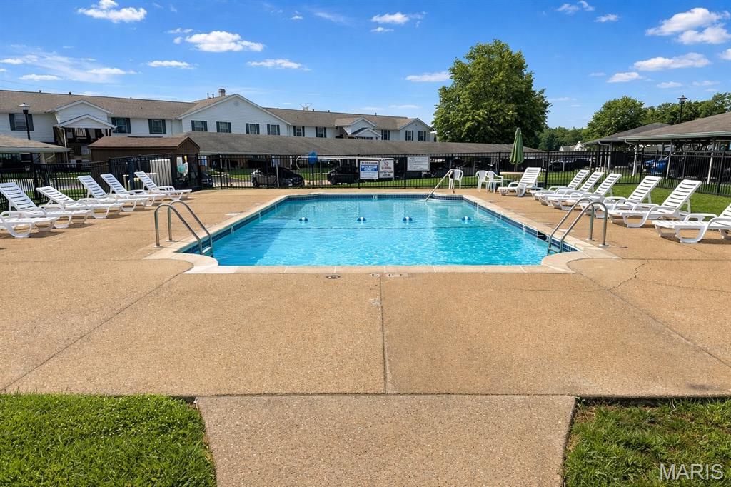 Photo of 1271 Cliffridge Lane, Valley Park, MO 63088 (MLS # 26013640)