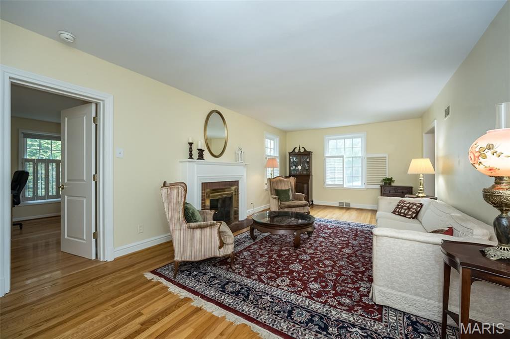 Algonquin Park - Residential