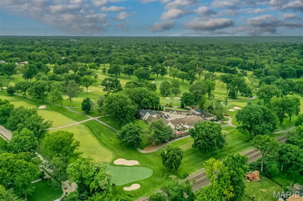 Algonquin Park - Residential
