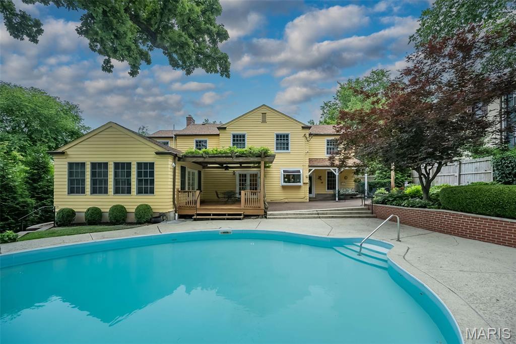 Algonquin Park - Residential