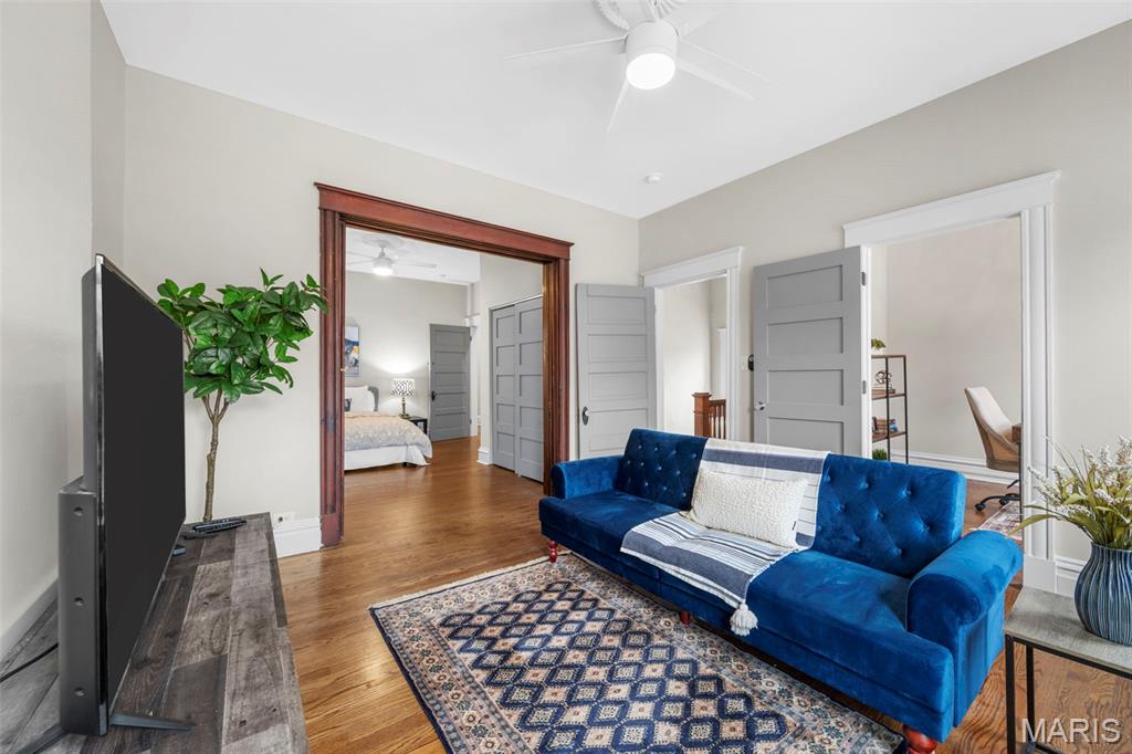 Piednoirs Re-Sub - Residential