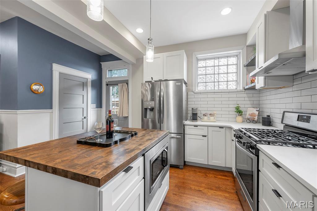 Piednoirs Re-Sub - Residential