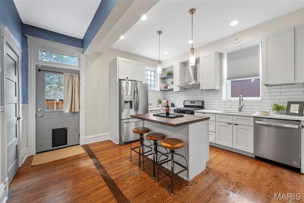 Piednoirs Re-Sub - Residential