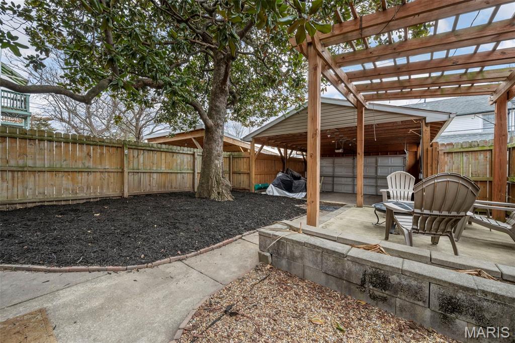 Piednoirs Re-Sub - Residential