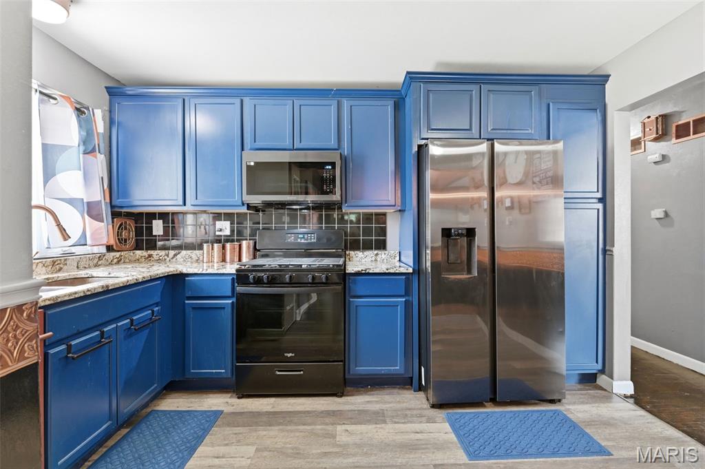 De Smet 1 Resub - Residential