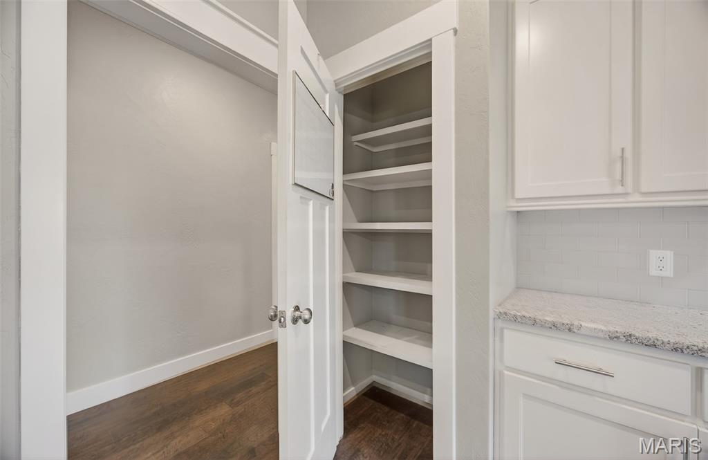 The Columns at Century Park - Residential