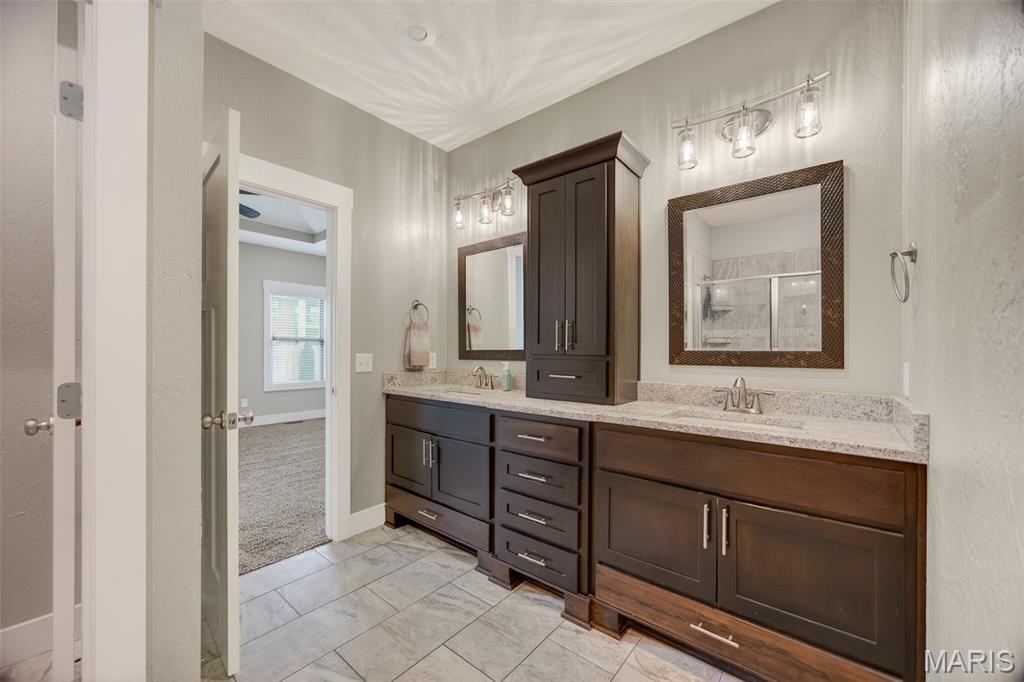 The Columns at Century Park - Residential