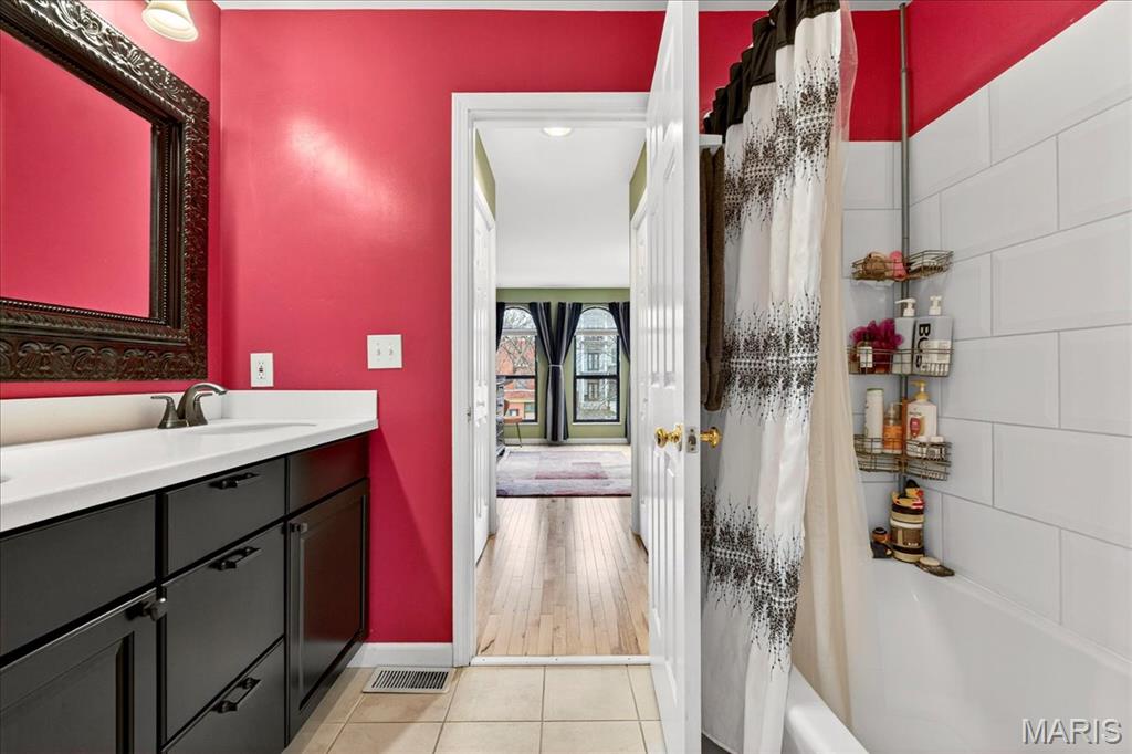 Laclede East - Residential