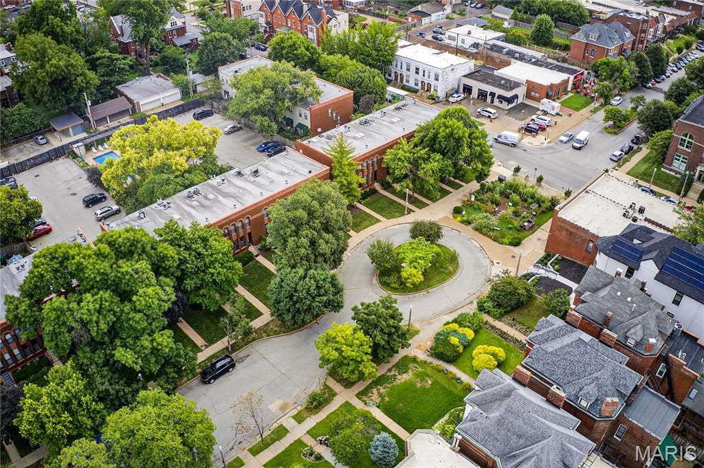 Laclede East - Residential