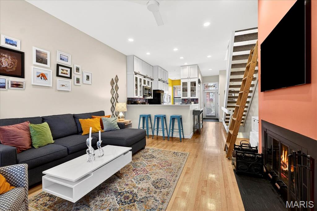 Laclede East - Residential