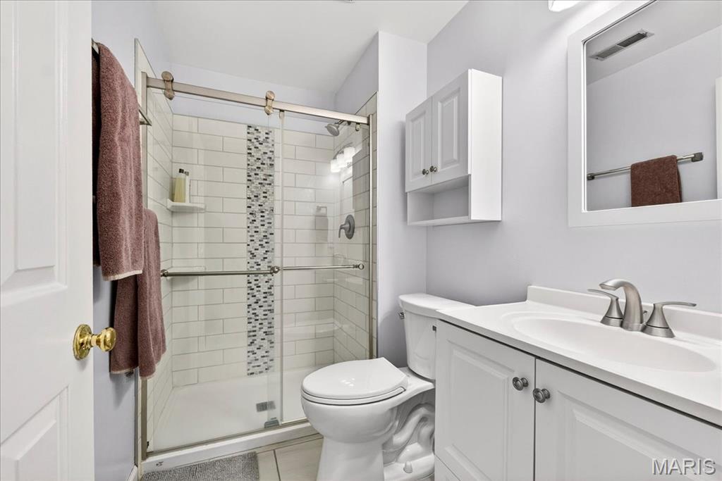 Laclede East - Residential