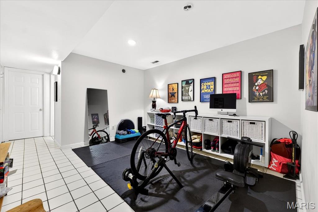 Laclede East - Residential