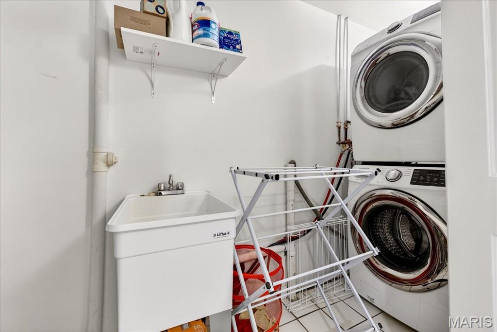 Laclede East - Residential