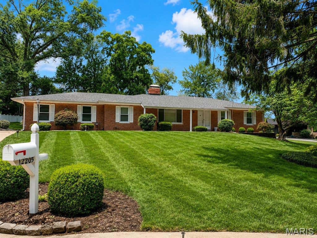 Photo of 12205 Renwick Drive, St Louis, MO 63128 (MLS # 26042218)