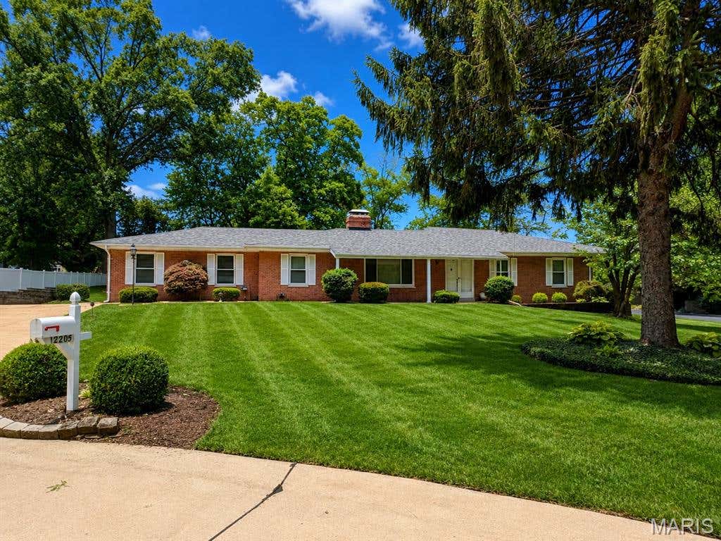 Photo of 12205 Renwick Drive, St Louis, MO 63128 (MLS # 26042218)