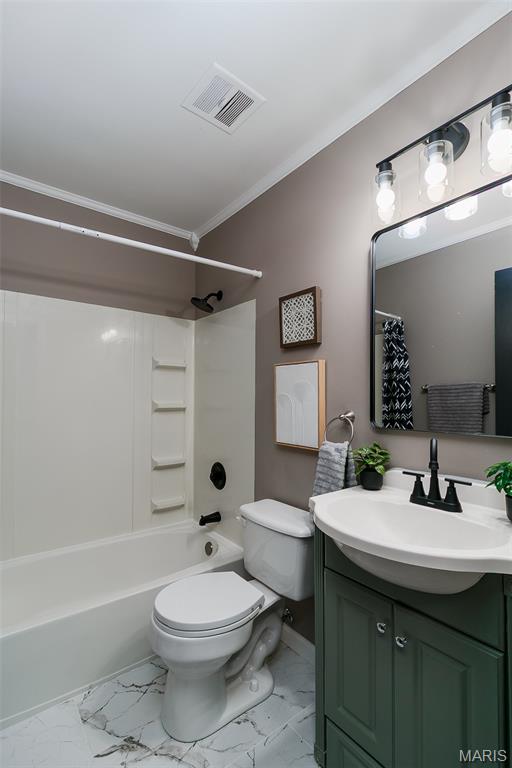 Queens 2 - Residential