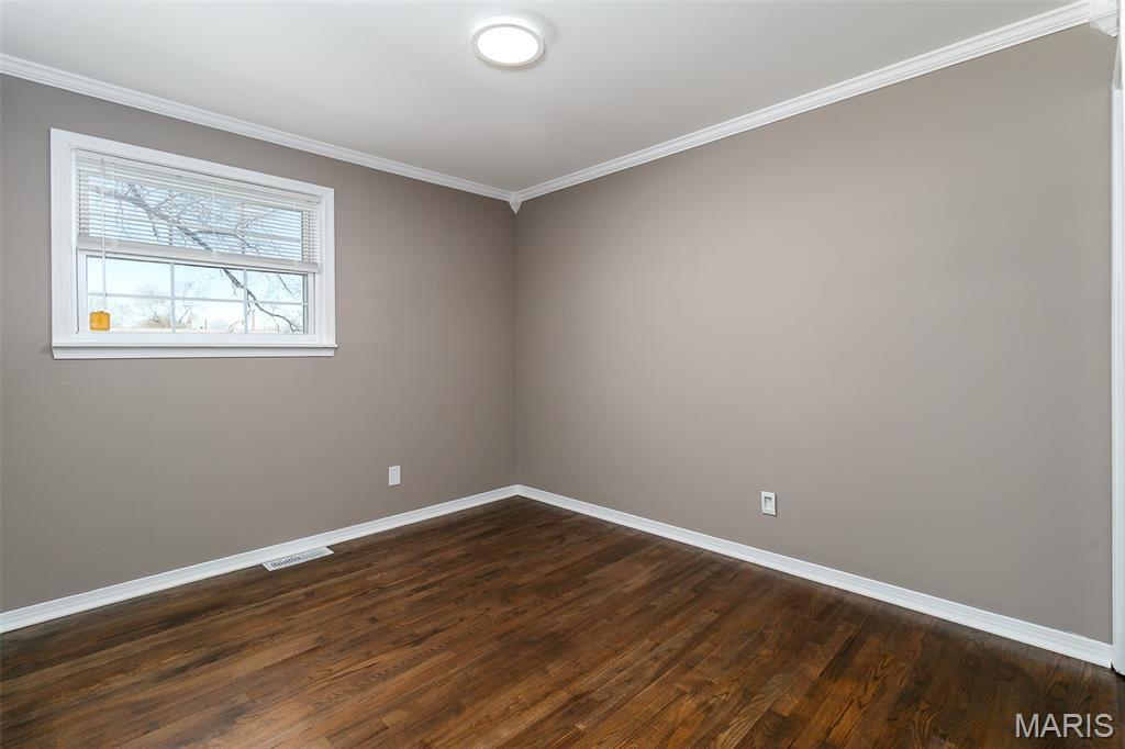 Queens 2 - Residential