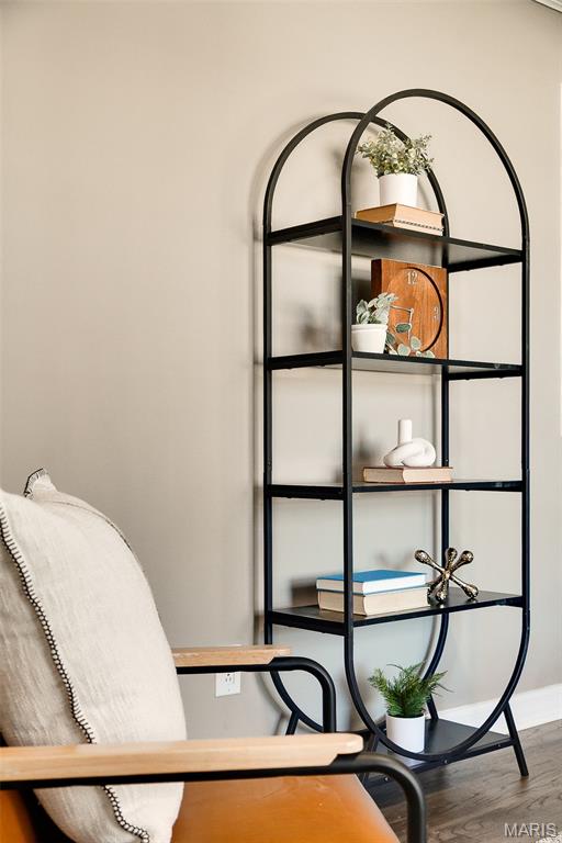 Queens 2 - Residential