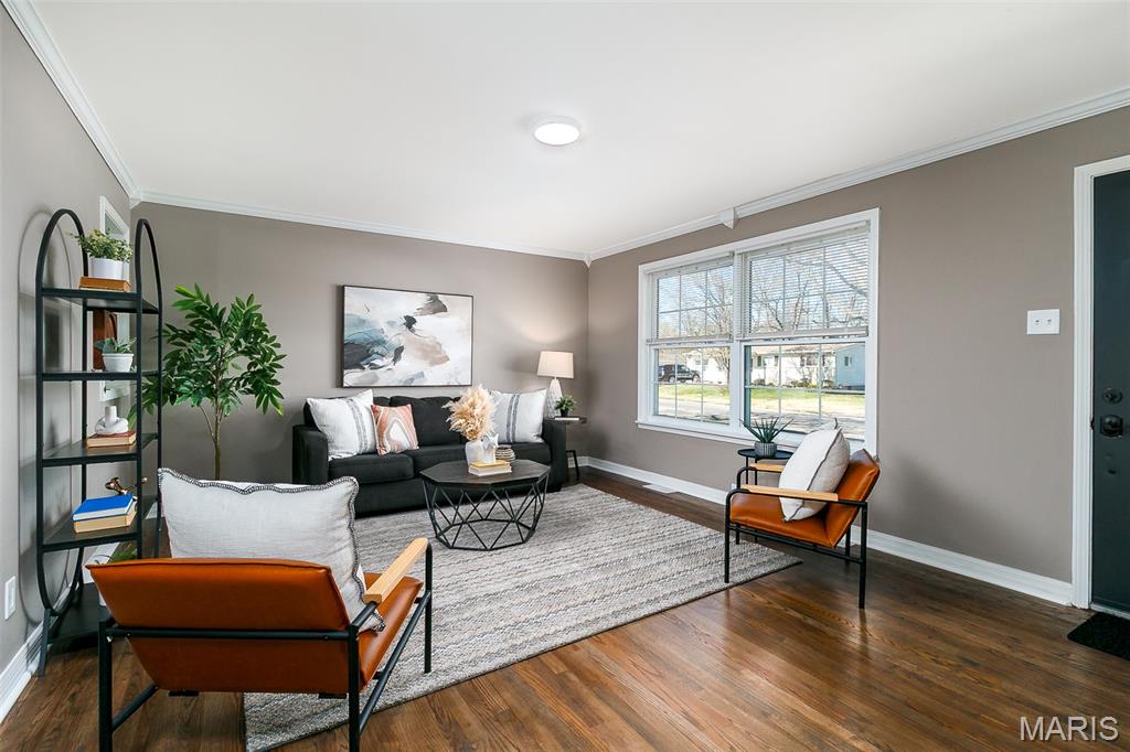 Queens 2 - Residential