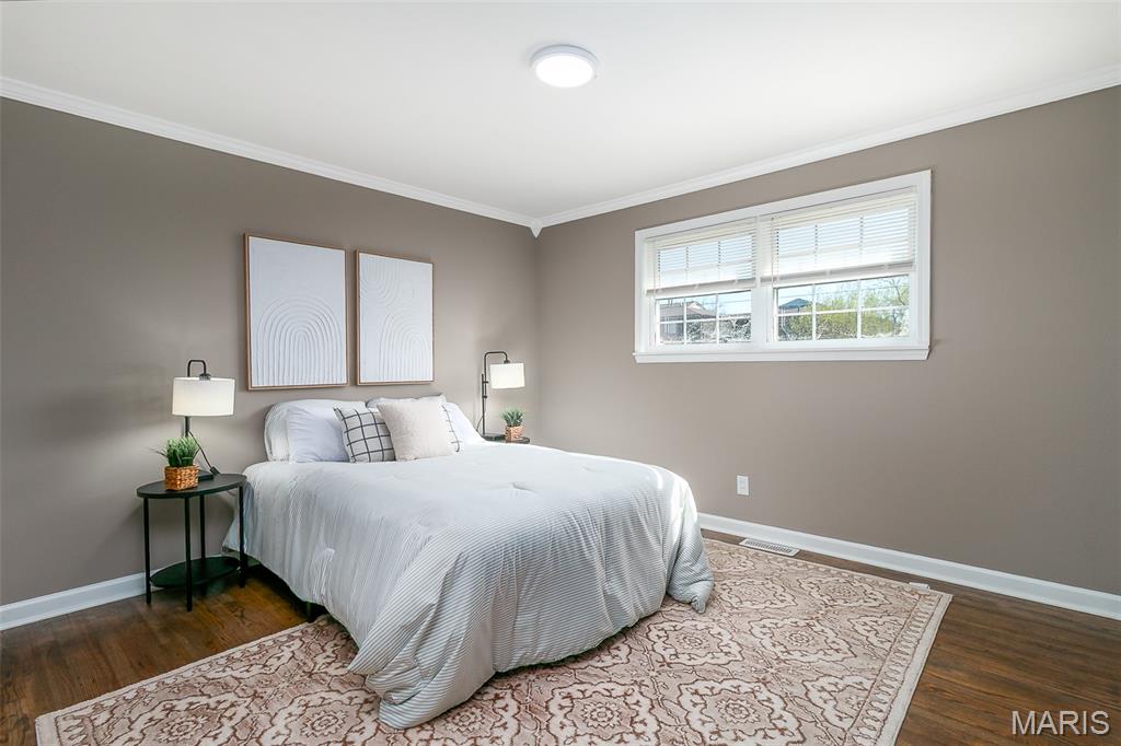 Queens 2 - Residential