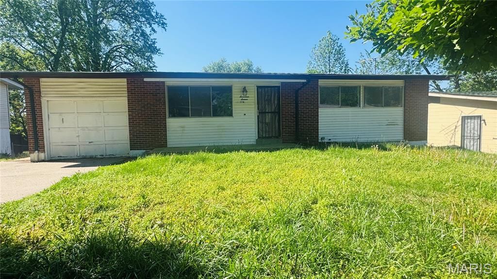 Photo of 1716 Hudson Road, Dellwood, MO 63136 (MLS # 26022300)