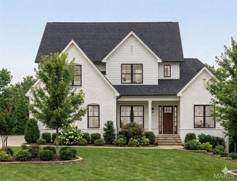 Photo of 556 Graeser Road, Creve Coeur, MO 63141 (MLS # 26013843)