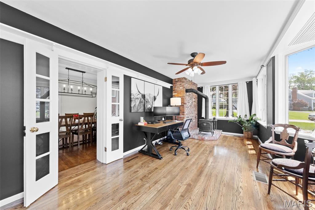 Kirkwood, Missouri 63122, United States, 4 Bedrooms Bedrooms, ,4 BathroomsBathrooms,Residential,Pending,150722